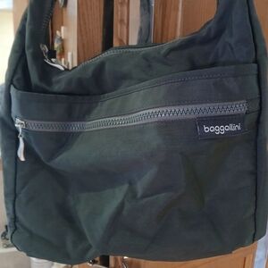 Baggallini Vislon Sidekick Hobo Bag In Gray Size 10.5 x 9.5